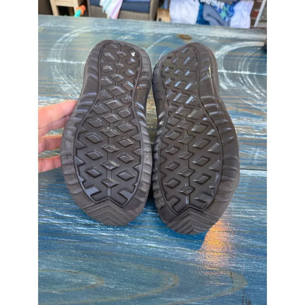 CROCS Sandals, Men's size 7, Double Velcro straps; Lightweight